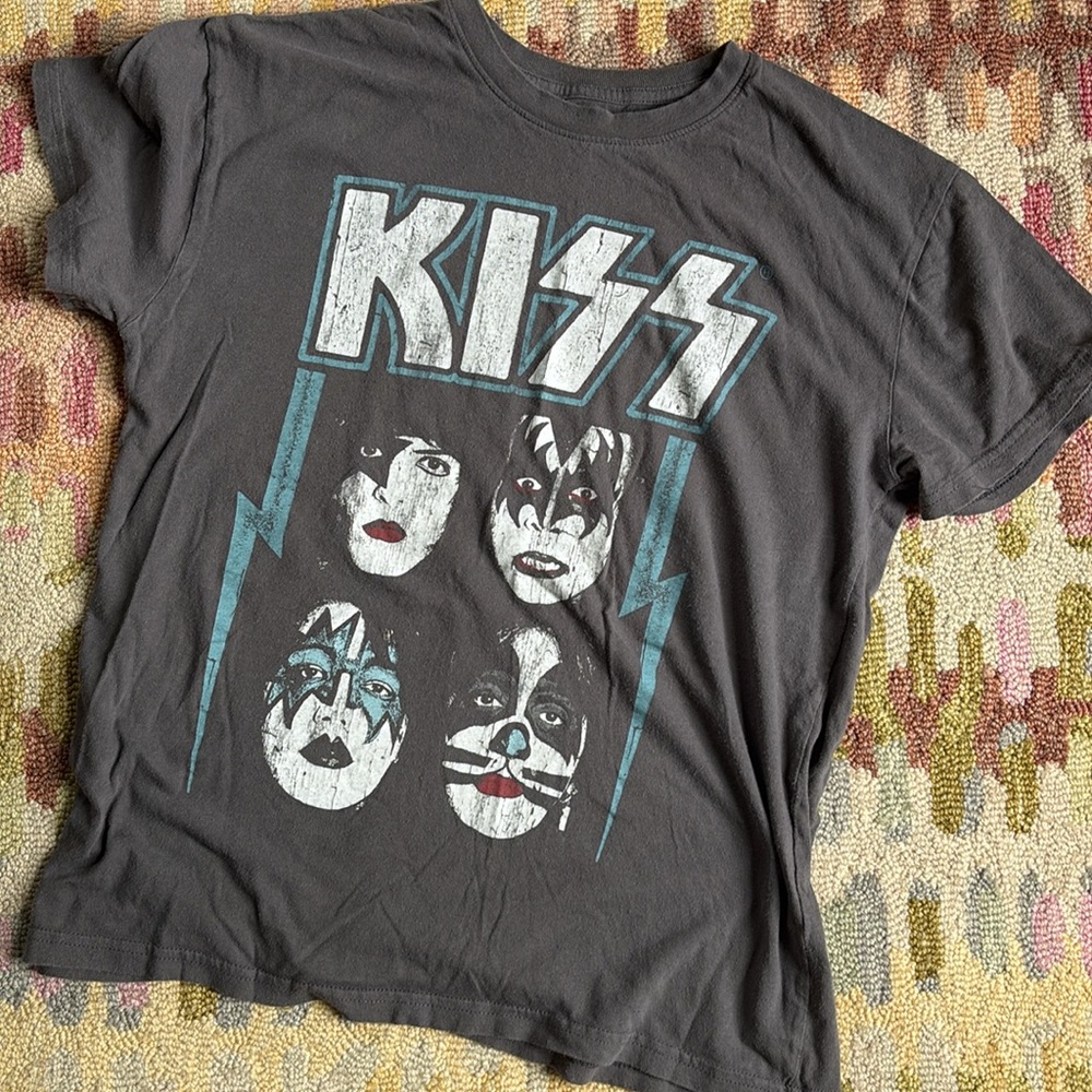 Kiss Dynasty Album Black Tee Classic Crew Neck all painted faces 4 band mates